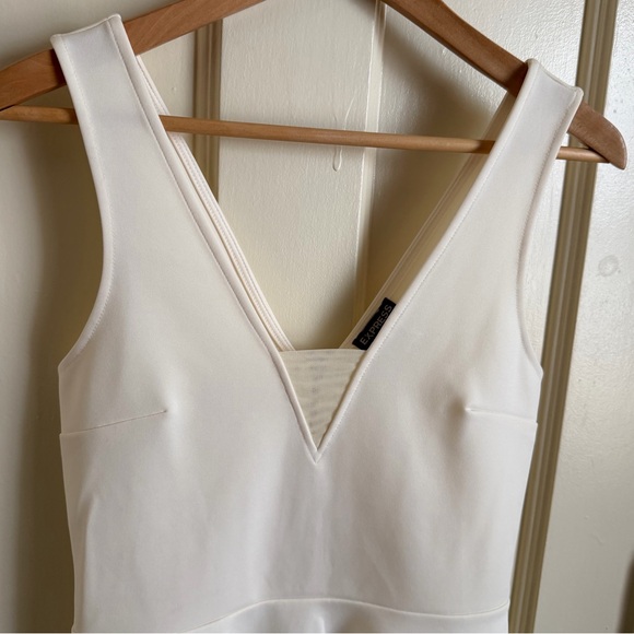 Express top - Picture 2 of 7